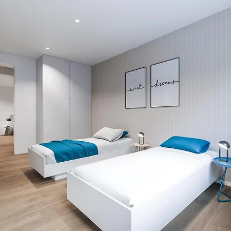 Superior Three-bedroom Appartamento